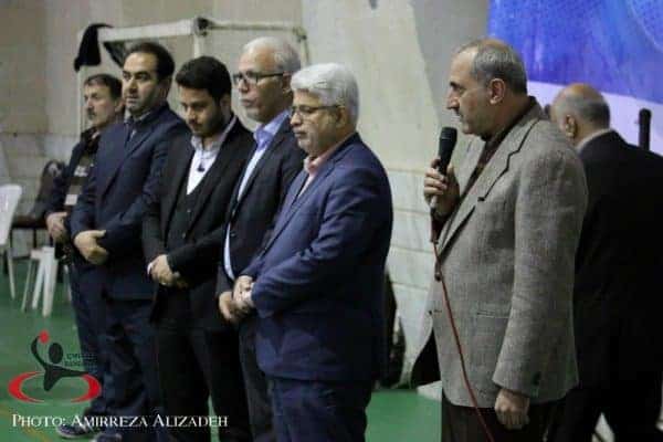 گزارش تصویری روز پایانی و اختتامیه مسابقات قهرمانی هندبال رده سنی جوانان استان گیلان 5 - رقابت‌های هندبال قهرمانی رده سنی جوانان استان گیلان با معرفی تیم‌های برتر در رشت پایان یافت - استان گیلان