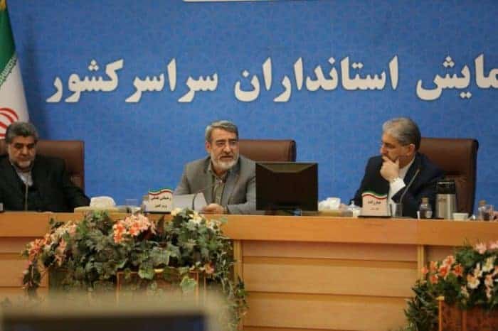 استانداران از جوانان برای نقش آفرینی در فرمانداری‌ها استفاده کنند | استانداران حق کار اقتصادی ندارند
