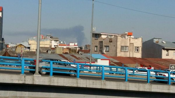 آتش‌سوزی شدیددر فروشگاه هپی لند واقع در جاده انزلی رشت 2 - آتش‌سوزی شدیددر فروشگاه هپی لند واقع در جاده انزلی - رشت - آتش