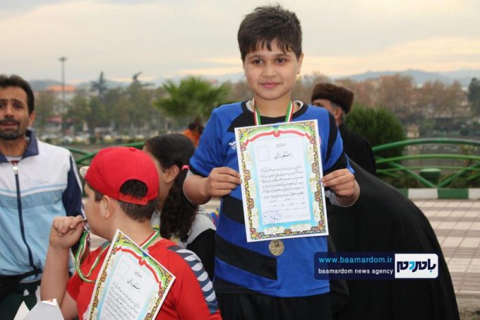 اولین دوره مسابقات ویژه کودکان و نوجوانان در حاشیه استخر لاهیجان برگزار شد + تصاویر