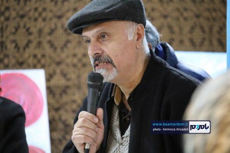 برپایی نمایشگاه نقاشی بر بال پروانه در لاهیجان 15 - برپایی نمایشگاه نقاشی بر بال پروانه در لاهیجان | گزارش تصویری و گفت و گو - بر بال پروانه