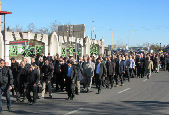 راهپیمایی نمازگزاران جمعه در سراسر استان گیلان 10 - راهپیمایی نمازگزاران جمعه در سراسر استان گیلان به روایت تصویر -