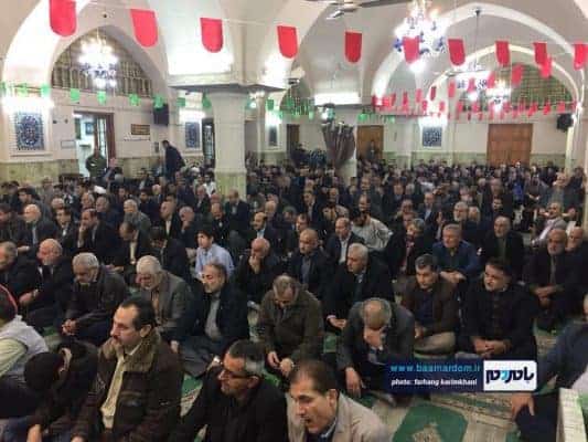 نماز جمعه لاهیجان 9 - نباید مردم را مایوس کنیم | انقدر از دانشجویان بد نگویید + گزارش تصویری - امام جمعه لاهیجان