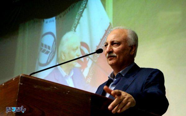 انوش برزیگر رئیس سازمان نظام پزشکی رشت - در خصوص اتهاماتی که مطرح نموده اید مستندات لازم را ارائه نمایید | وگرنه اقدام قانونی از طریق مراجع ذیصلاح قضایی بعمل خواهد آمد - انوش برزگر