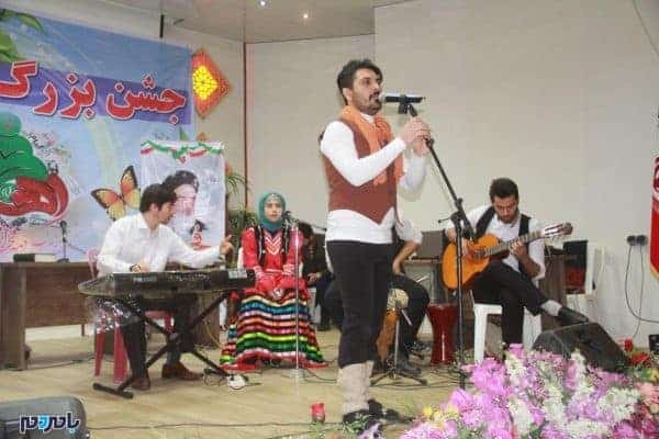 جشن بزرگ انقلاب توسط شهرداری لنگرود برگزار شد 6 - جشن بزرگ انقلاب توسط شهرداری لنگرود برگزار شد | گزارش تصویری - با مردم گیلان
