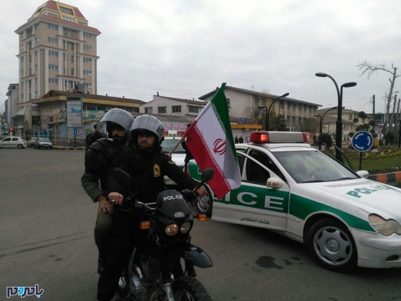 حضور پرسنل نیروی انتظامی لاهیجان از ساعات اولیه یوم الله ۲۲ بهمن + تصاویر
