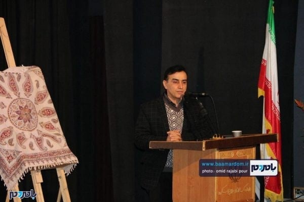 رونمایی از مجموعه شعر «سیاهی های زمین را خط نمی زنم» در لنگرود 16 - مجموعه شعر«سیاهی های زمین را خط نمی‌زنم» در لنگرود رونمایی شد + تصاویر - افشین معشوری