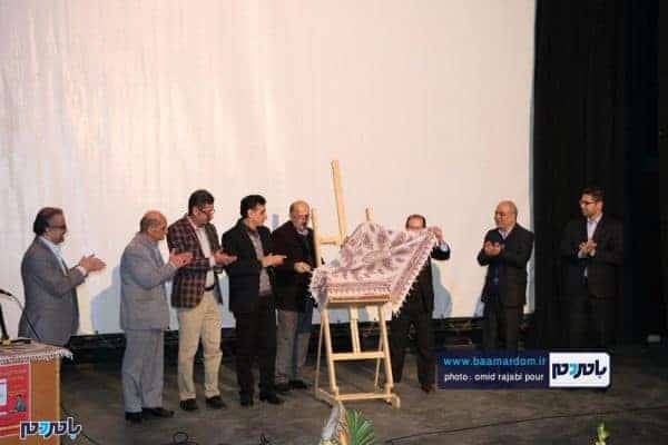 رونمایی از مجموعه شعر «سیاهی های زمین را خط نمی زنم» در لنگرود 3 - مجموعه شعر«سیاهی های زمین را خط نمی‌زنم» در لنگرود رونمایی شد + تصاویر - افشین معشوری