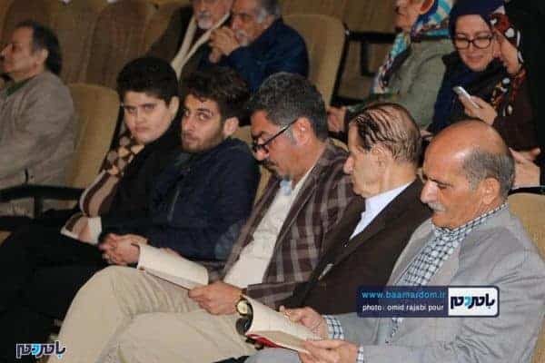 رونمایی از مجموعه شعر «سیاهی های زمین را خط نمی زنم» در لنگرود 7 - مجموعه شعر«سیاهی های زمین را خط نمی‌زنم» در لنگرود رونمایی شد + تصاویر - افشین معشوری
