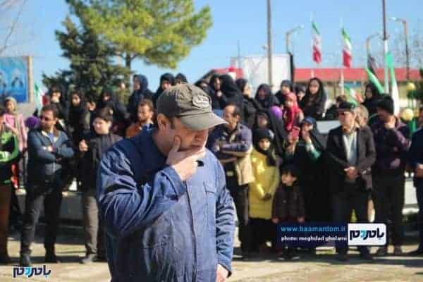 نمایش خیابانی چشمان درد مند او 12 - نمایش خیابانی "چشمان درد مند او..." در رحیم آباد اجرا شد - چشمان درد مند