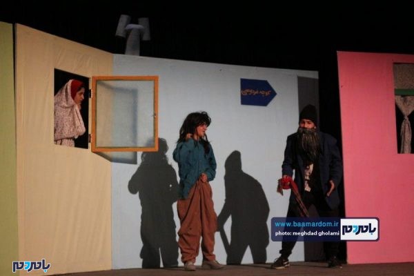 نمایش کمدی موزیکال علیمردان خان در آستانه‌اشرفیه 6 - گزارش تصویری اجرای نمایش کمدی موزیکال علیمردان خان در آستانه‌اشرفیه - آستانه‌اشرفیه