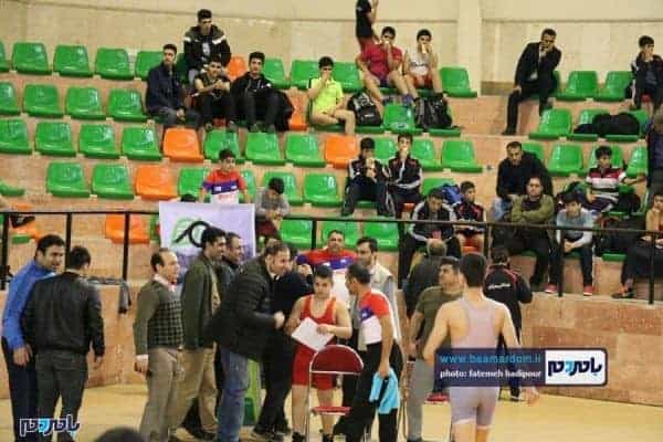 کشتی نونهالان گیلان در لاهیجان 10 - رکودی بی‌نظیر در لاهیجان؛ ۴۳۴ رقابت کشتی در یک روز بر رو چهار تشک | گزارش تصویری - n;d فرماندار لاهیجان