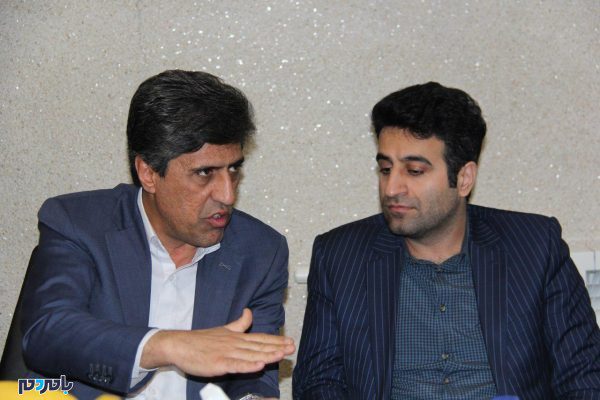 جلسه هم‌اندیشی اعضای شوراهای شهرهای خراسان جنوبی با شهردار و اعضای شورای شهر لاهیجان 10 - در جلسه هم‌اندیشی اعضای شوراهای شهرهای خراسان جنوبی با شهردار و اعضای شورای شهر لاهیجان چه گذشت؟ - با مردم
