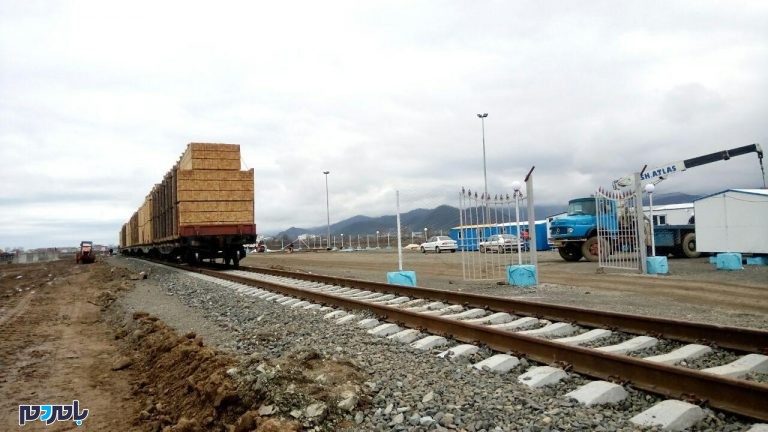 دومین قطار باری روسیه به بارانداز راه آهن آستارا وارد شد