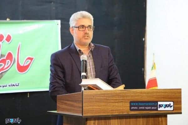 مراسم طرح « کتابخانه گردی » در کتابخانه عمومی حاج‌آقا شفیعی چابکسر 8 - سرمایه‌گذاری برای آموزش‌وپرورش زیر بنای رشد و توسعه کشور است - آموزش‌وپرورش