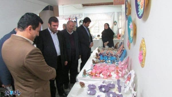 نمایشگاه سفره هفت‌سین در لاهیجان برپا شد 3 - نمایشگاه سفره هفت‌سین در لاهیجان برپا شد + تصاویر - با مردم