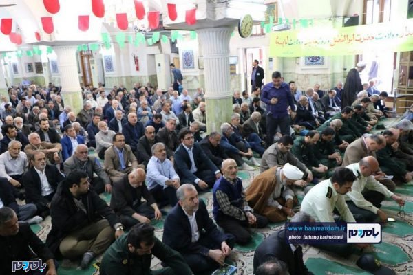 نماز جممعه لاهیجان 7 - بعضی از مسئولین می‌خواهند چوب لای چرخ انقلاب بگذارند | باید جناح‌بازی کنار گذاشته شود - آمریکا