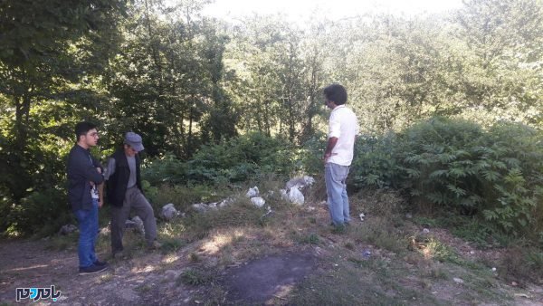 جمع‌آوری مجدد زباله‌های ریخته شده در حاشیه تالاب سوستان 2 - جمع‌آوری مجدد زباله‌های ریخته شده در حاشیه تالاب سوستان توسط اهالی منطقه + تصاویر - بامردم