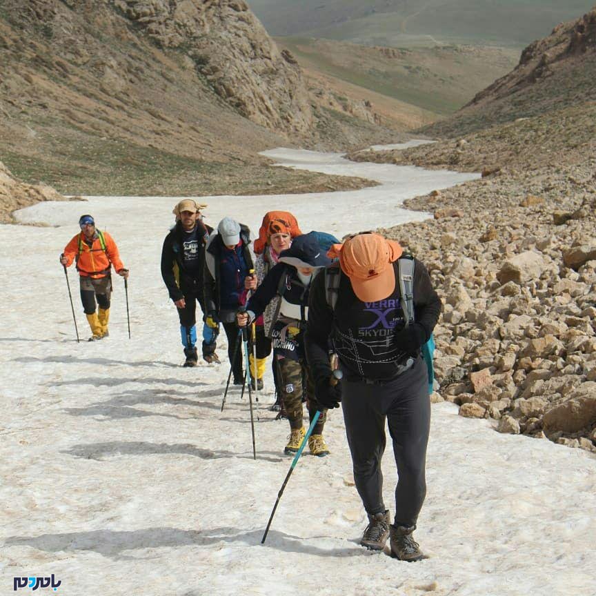 صعود کوهنوردان باشگاه باران لاهیجان به بلندترین قله گیلان + تصاویر