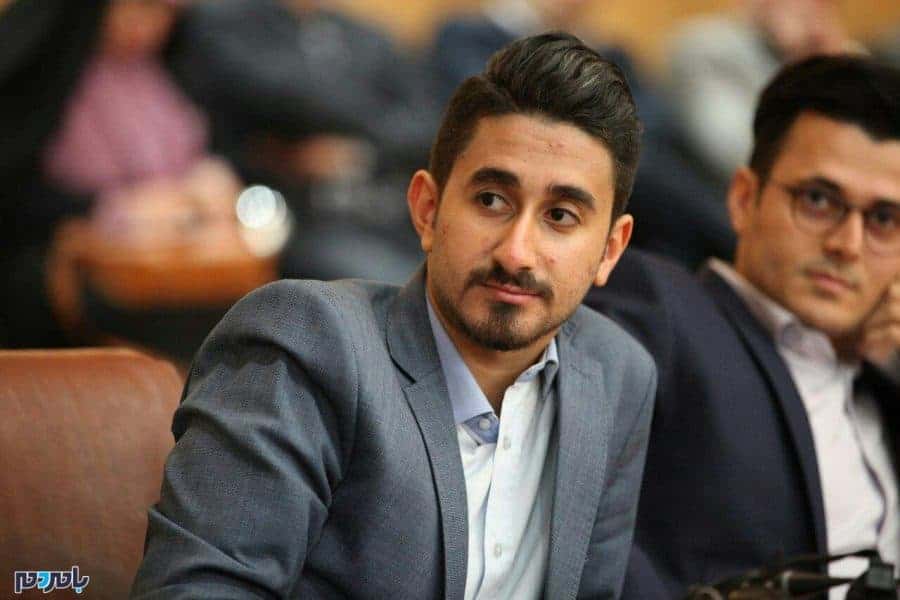 با همه ی انتقادات و اتفاقات، هرگز پشیمان نیستیم