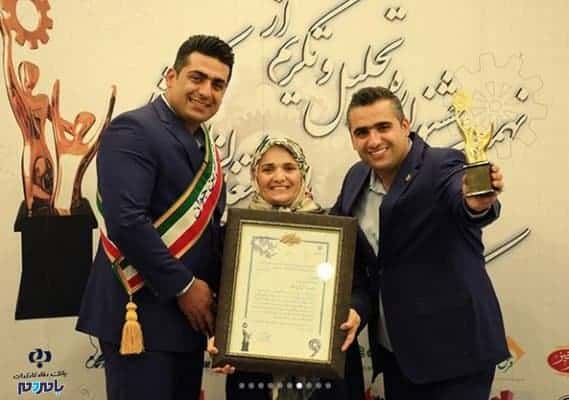 5254204 - افتخارآفرینی برادران گیلانی در نهمین جشنواره تجلیل و تکریم از کارآفرینان و مدیران اشتغال‌زای کشور - امین تقی پور دهکا