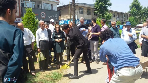 اجرای تئاتر خیابانی به مناسبت هفته مبارزه با مواد مخدر در سطح شهرستان املش 4 - اجرای تئاتر خیابانی به مناسبت هفته مبارزه با مواد مخدر در سطح شهرستان املش - احمد امیری امام