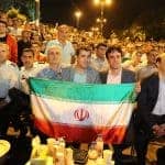 حضور چندهزار نفری مردم لاهیجان برای تماشای بازی ایران با پرتغال 9 - گزارش تصویری حضور چندهزار نفری مردم لاهیجان برای تماشای بازی ایران با پرتغال - استخر لاهیجان