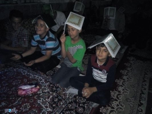 دلدادگی مردم روستای پایین‌محله ناصرکیاده بخش رودبنه 1 - دلدادگی مردم روستای پایین‌محله ناصرکیاده بخش رودبنه در سومین شب از لیالی قدر + تصاویر - پایین‌محله ناصرکیاده