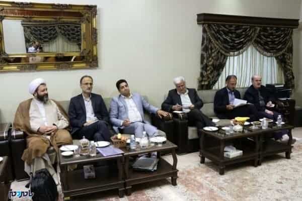 IMG 4832 747x498 - در سایه تعامل و همراهى نتایج بهترى حاصل مى شود -