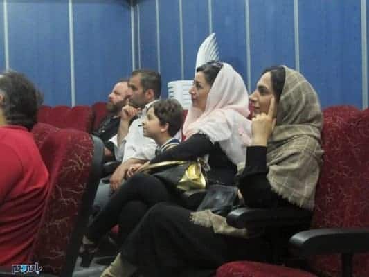 صدوبیست و سومين جلسه کانون عکس انجمن سینمای جوان لاهیجان 9 - برگزاری صدوبیست و سومين جلسه کانون عکس انجمن سینمای جوان لاهیجان + تصاویر - دوربین
