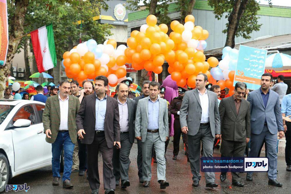 گزارش تصویری آغاز جشنواره تئاتر خیابانی شهروند لاهیجان