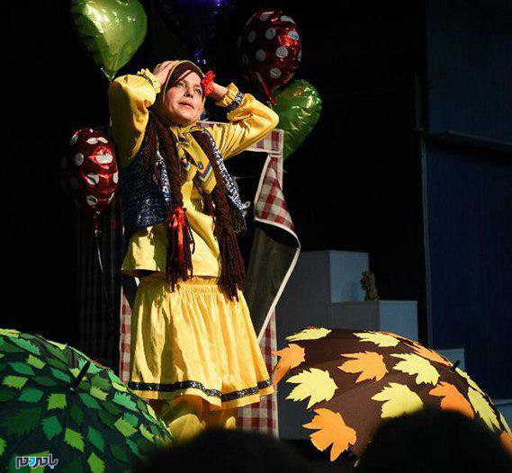 «لباس های رنگارنگ» از لاهیجان در بیست و پنجمین جشنواره بین المللی تئاتر کودک و نوجوان همدان
