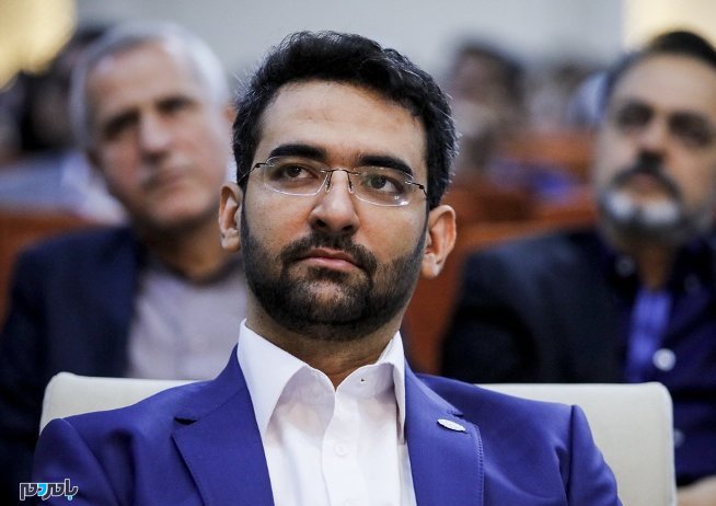 واکنش کنایه‌دار وزیر ارتباطات به قهرمانی جوانان والیبال ایران در جهان