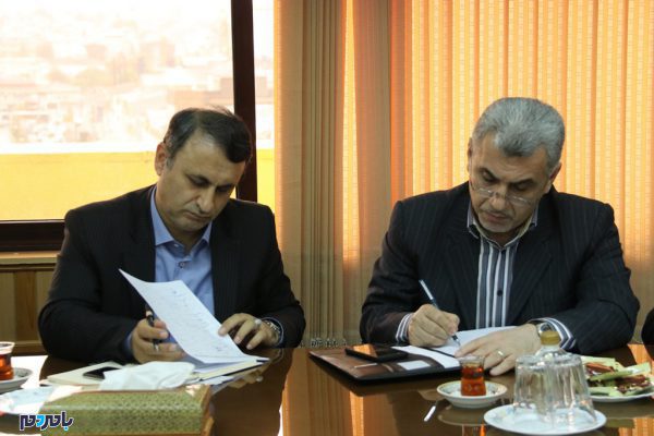 نشست استاندار گیلان با فرمانداران 9 - صرفه جویی مضاعف در هزینه ها در اولویت کار فرمانداران قرار بگیرد + تصاویر - استاندار گیلان