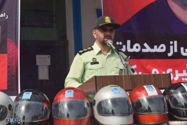 همایش کلاهی برای زندگی در پلیس راهور شهرستان لاهیجان 1 - باید این را بپذیریم که باید به قوانین احترام بگذاریم نه اینکه کسی به ما حکم کند + تصاویر - ghid[hk