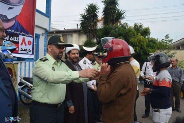 همایش کلاهی برای زندگی در پلیس راهور شهرستان لاهیجان 5 - باید این را بپذیریم که باید به قوانین احترام بگذاریم نه اینکه کسی به ما حکم کند + تصاویر - ghid[hk