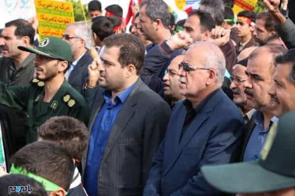 راهپیمایی با شکوه ۱۳ آبان در رودبنه 4 - راهپیمایی با شکوه ۱۳ آبان در رودبنه برگزار شد + تصاویر - 13 آبان