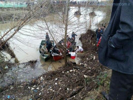photo 2018 12 07 11 37 48 1 768x576 - بازهم سقوط خودروی سواری در رودخانه فومن - بخشدار مرکزی فومن