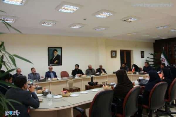 جلسه ترویج کتاب و کتابخوانی لاهیجان 11 - می توان از جوانان و ایده های آن ها برای ترویج کتابخوانی بهره گرفت + تصاویر - با مردم