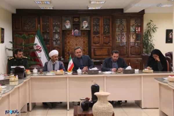 جلسه ستاد یادواره شهدای شهرستان لاهیجان 5 - مراسمات شهدا باید به دور از جناح بندی‌ها و در مسیر وفاق و همدلی برگزار شود + تصاویر - با مردم