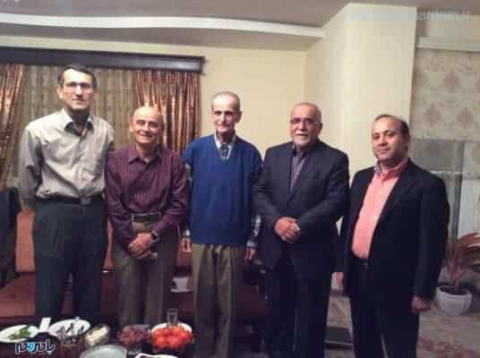 دیدار جمعی از اعضای مركز بازشناسى نهضت جنگل با استاد سید جعفر مهرداد 2 - دیدار جمعی از اعضای مركز بازشناسى نهضت جنگل با استاد سید جعفر مهرداد - با مردم گیلان