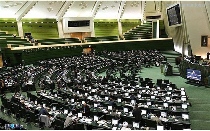ثبت نام کشتی گیر جنجالی ایران برای انتخابات مجلس +عکس