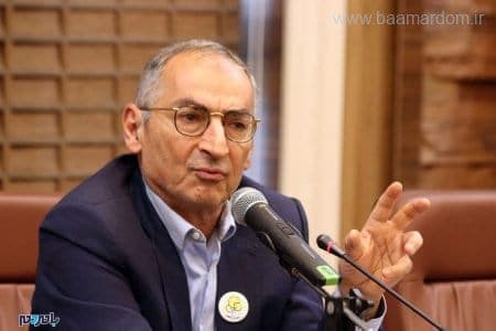 صادق زیباکلام 2 - نظام اجازه برکناری روحانی را به مجلس نمی دهد/ کاش ظریف درس عبرت گرفته باشد -