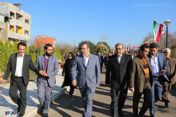 افتتاح پارک بانوان لاهیجان 5 - پارک بانوان لاهیجان توسط فرماندار و مدیریت شهری افتتاح شد + تصاویر - با مردم