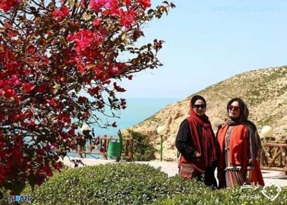 خوشگذرانی الناز شاکردوست و نرگس آبیار در بوشهر 2 - خوشگذرانی الناز شاکردوست و نرگس آبیار در بوشهر + تصاویر - الناز شاکردوست