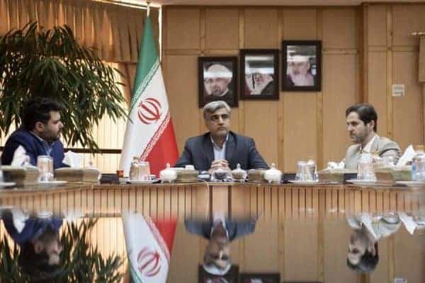 استاندار گیلان در دیدار با اعضای شورای شهر رشت 2 - بدون دخالت و اعمال نظر در وظایف ذاتی شورا آمادگی کمک و مشورت را دارم/ شورا و شهرداری جای سیاسی کاری نیست - v