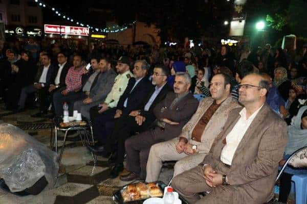 دیدار دبیر کل کمیسیون ملی یونسکو ایران از نمایشگاه شب‌های روشن لاهیجان 3 - دبیر کل کمیسیون ملی یونسکو-ایران از نمایشگاه شب‌های روشن لاهیجان دیدن کرد + تصاویر - شهدا