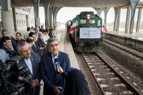شاخص - ورود اولین قطار باری به ایستگاه راه آهن رشت - راه آهن