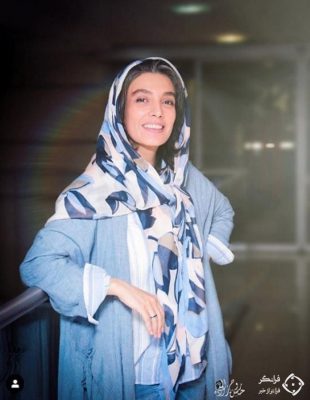 هاله نور دور لیلا زارع - هاله نور دور لیلا زارع + عکس - لیلا زارع