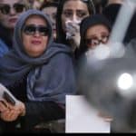 پیکر بهنام صفوی به خاک سپرده شد 10 - اولین تصاویر | پیکر بهنام صفوی به خاک سپرده شد - بهنام صفوی